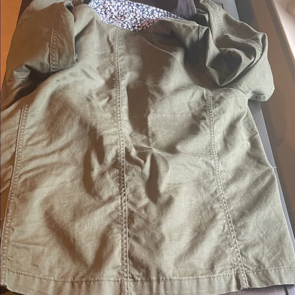 J. Crew womens barn jacket with Liberty floral print under collar - Picture 5 of 6